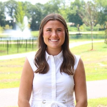 Headshot of First South Loan Officer Trainee Anna Claire Pyron