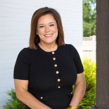 Headshot of Hillary Lester Loan Processor
